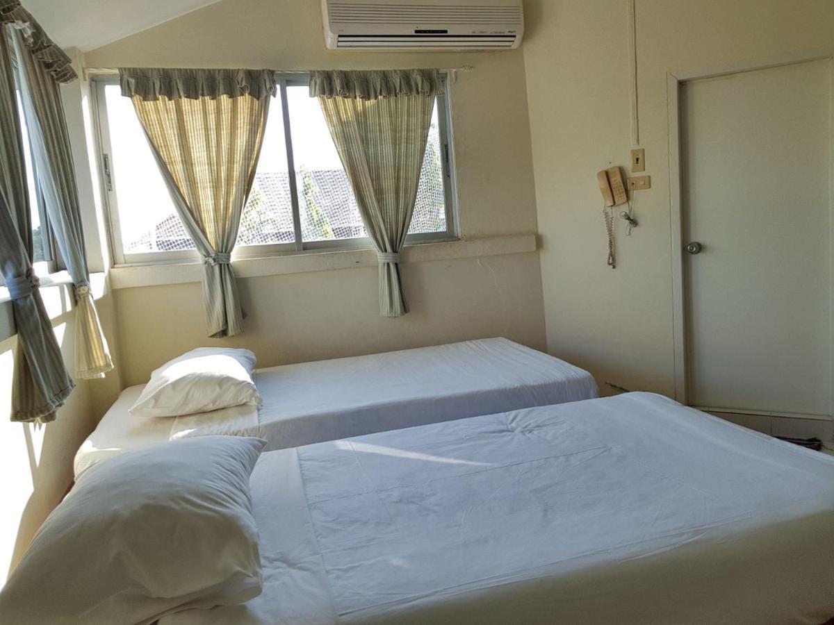 Casa Holiday Hotel Sha ピサヌローク エクステリア 写真